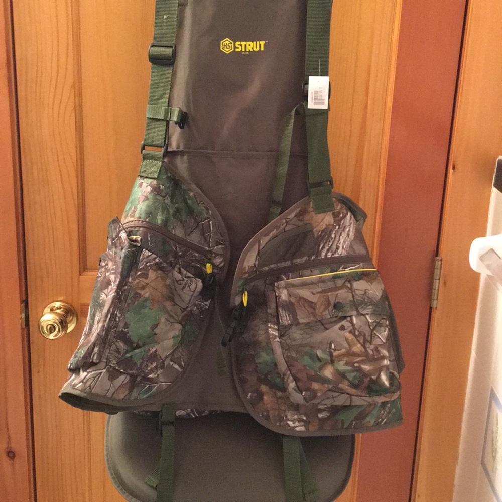 Turkey hunting vest BNWT